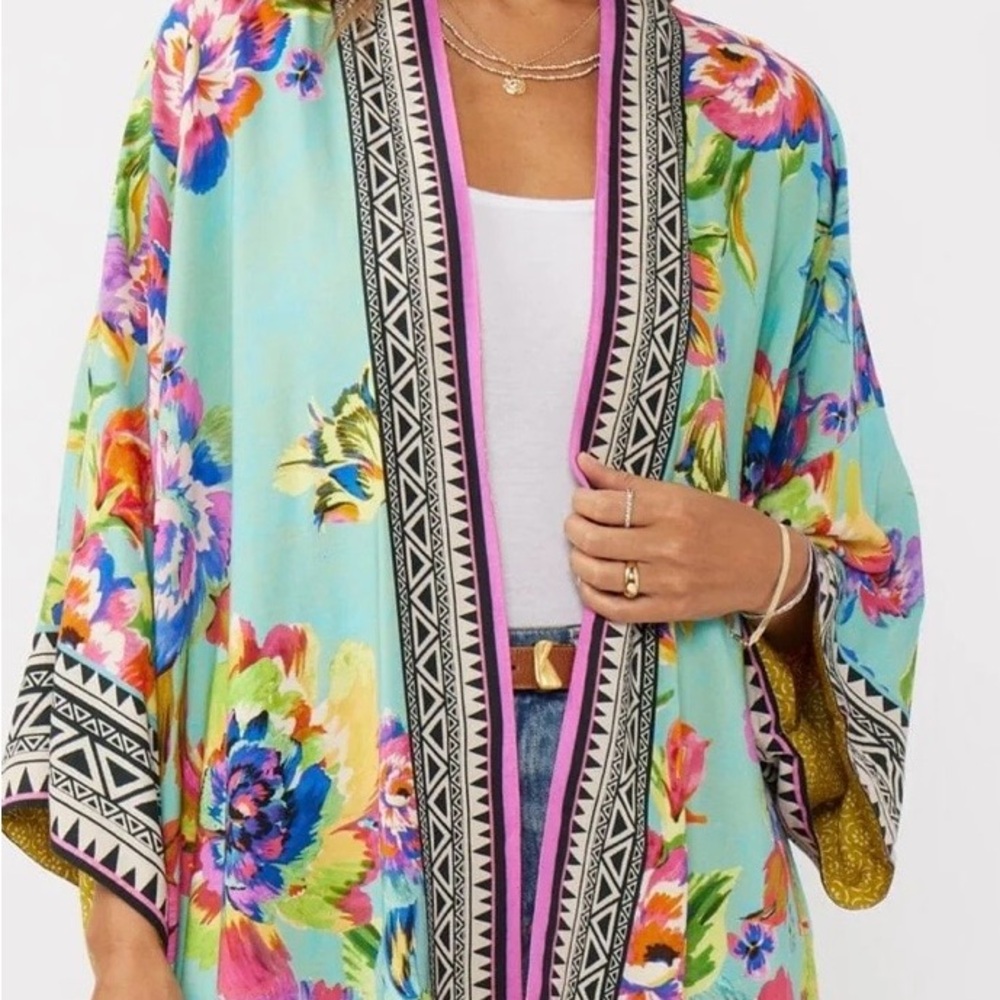 NWT Lovestitch Belize Reversible Kimono Bright Floral with Geometric Trim